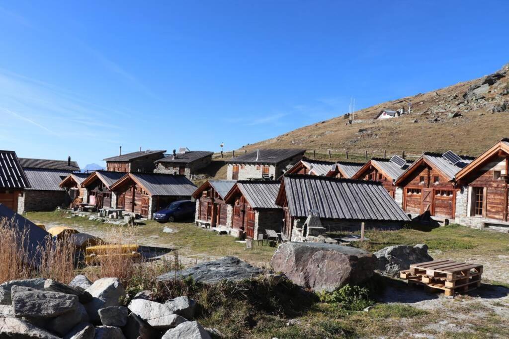 Appartement "Le Ver Luisant" A Saint-Martin, Val D'Herens, Valais Екстер'єр фото