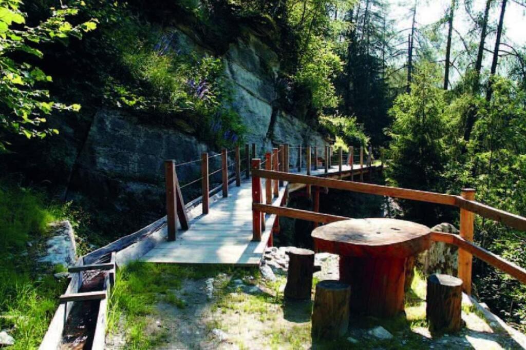 Appartement "Le Ver Luisant" A Saint-Martin, Val D'Herens, Valais Екстер'єр фото