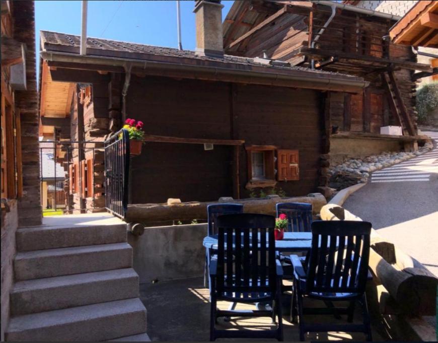 Appartement "Le Ver Luisant" A Saint-Martin, Val D'Herens, Valais Екстер'єр фото